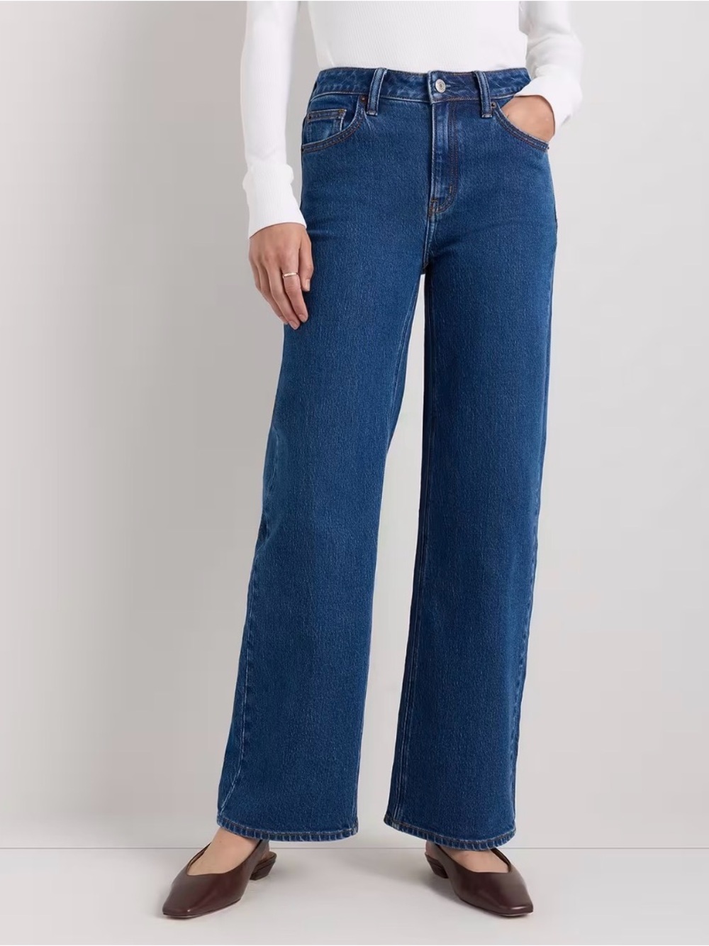 Bella Stretch Relaxed Straight Jean